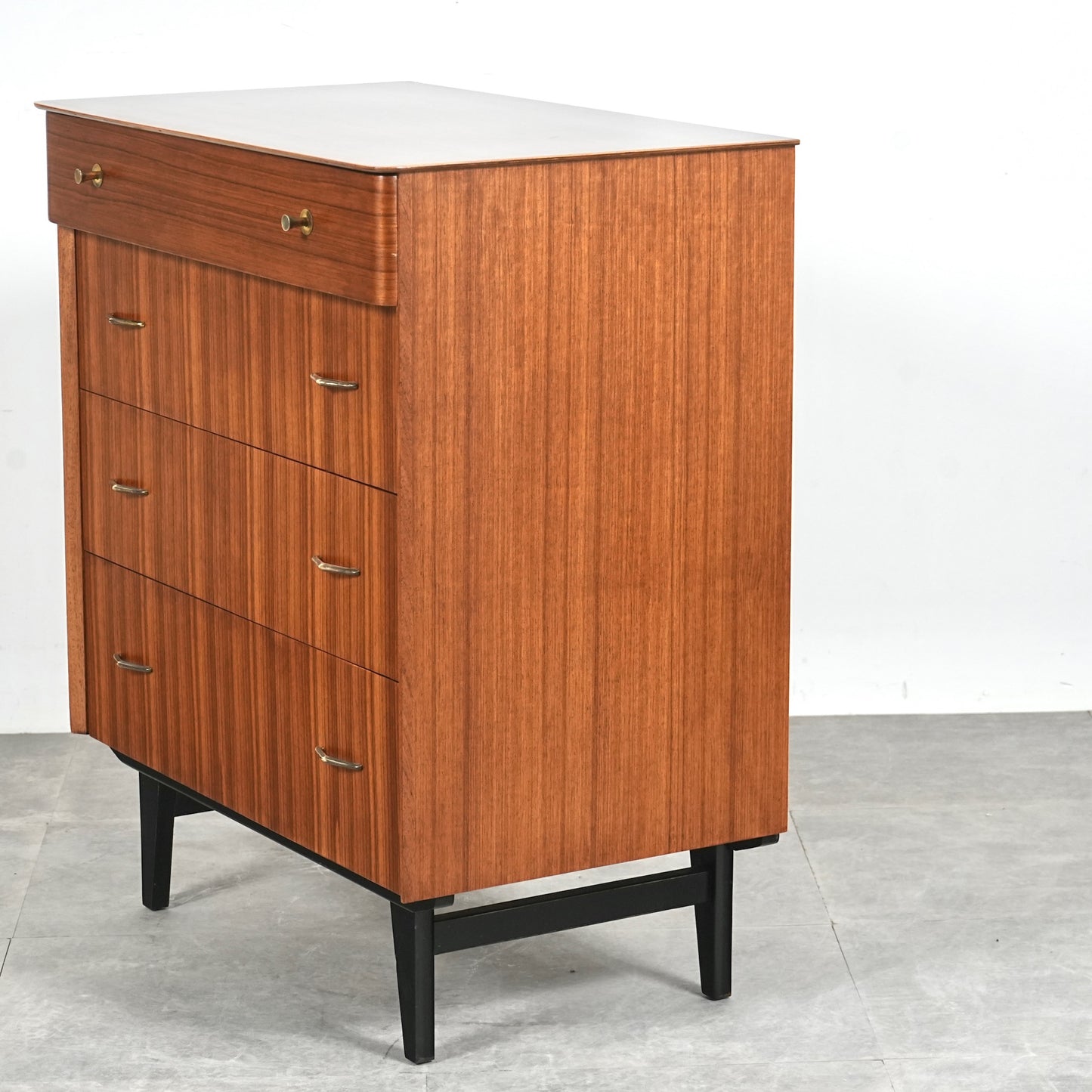 【Limelight Furniture】ヴィンテージ チェスト