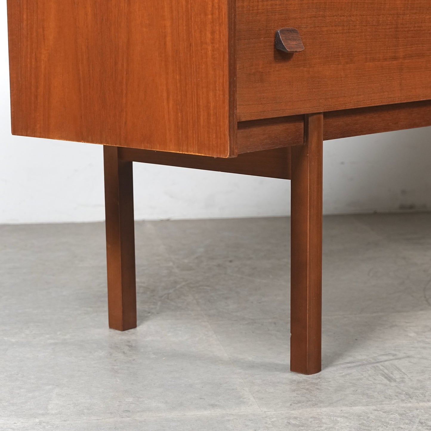 【SYMBOL FURNITURE】ヴィンテージ サイドボード