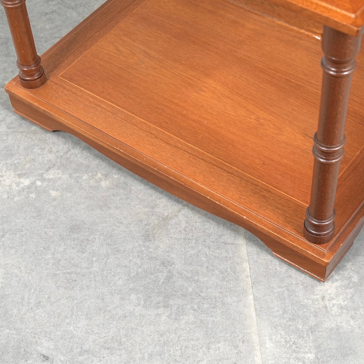 【LEGATE FURNITURE】ヴィンテージ サイドテーブル