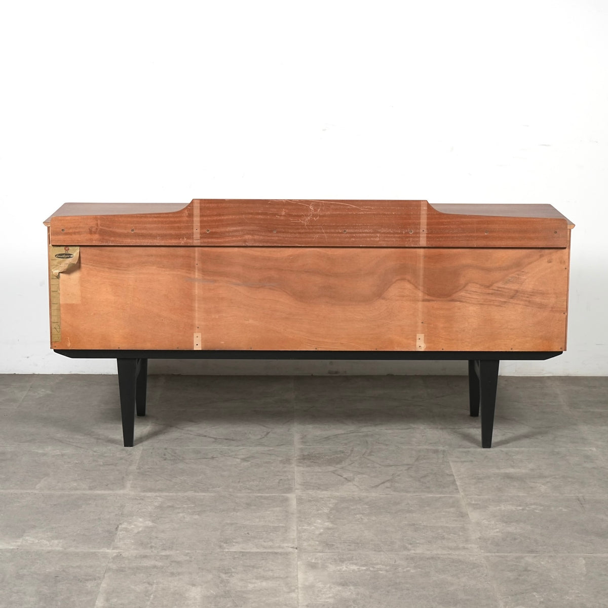 【Limelight Furniture】ヴィンテージ サイドボード