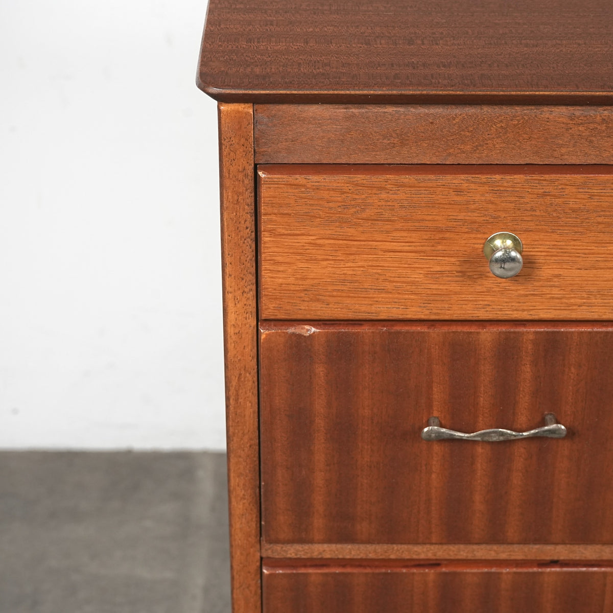 【Limelight Furniture】ヴィンテージ チェスト