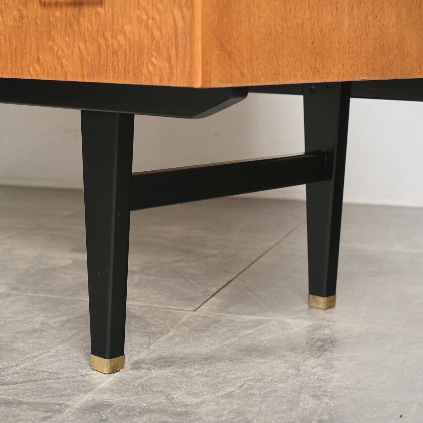 【Limelight furniture】ヴィンテージ サイドボード