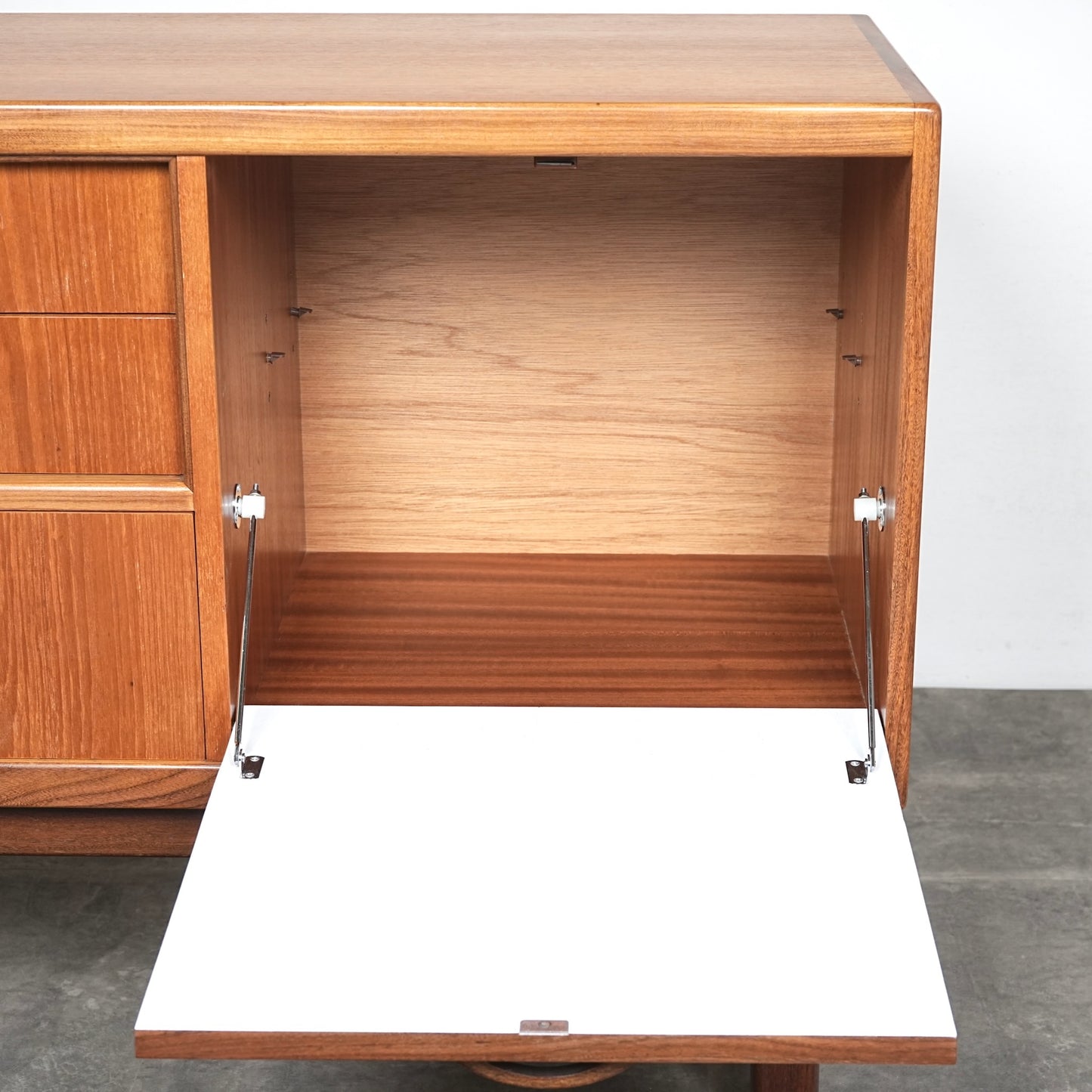 【G-PLAN】Sierra ヴィンテージ サイドボード