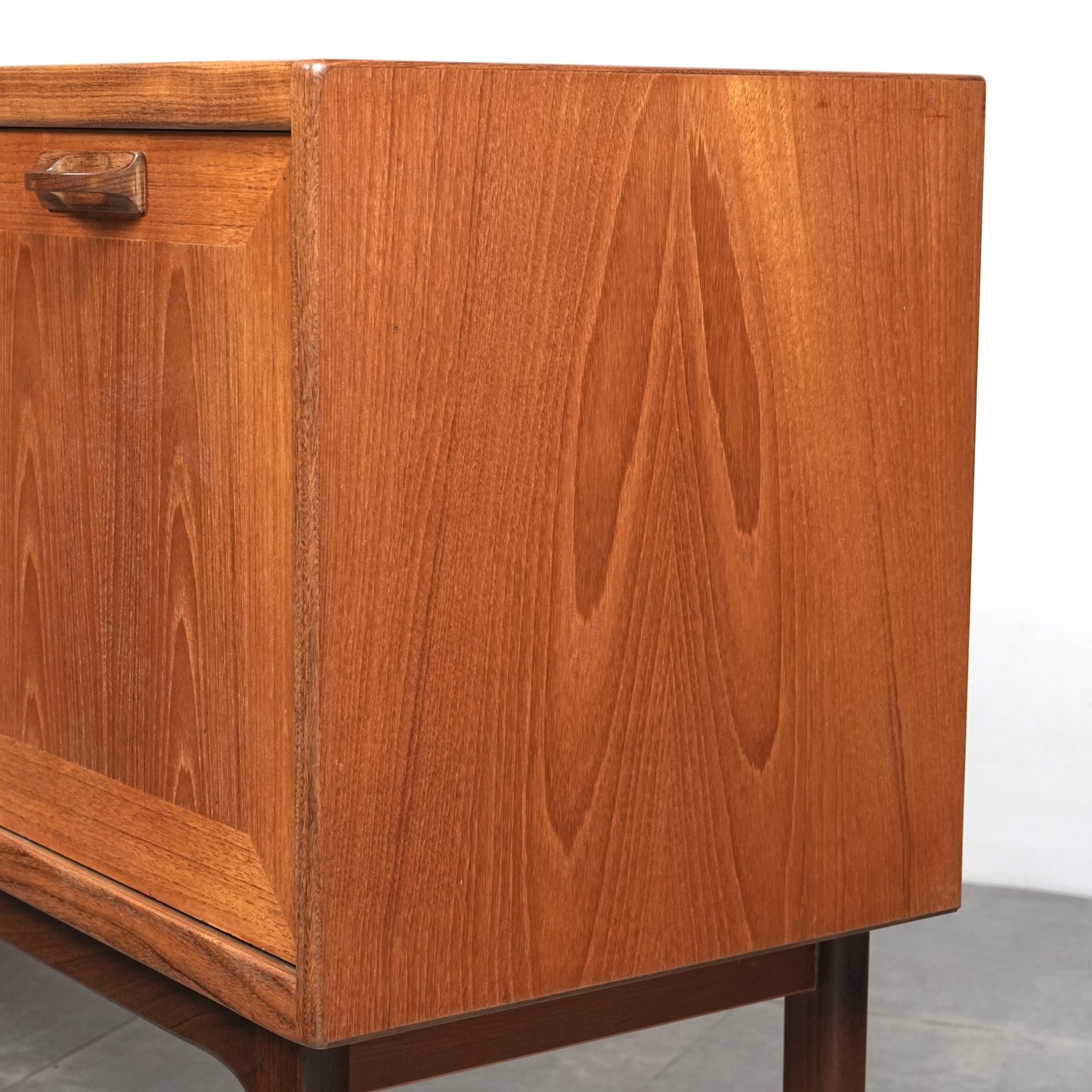 【G-PLAN】Sierra ヴィンテージ サイドボード