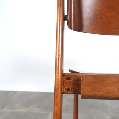 オランダヴィンテージ スタッキングチェア