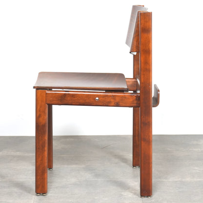 オランダヴィンテージ スタッキングチェア