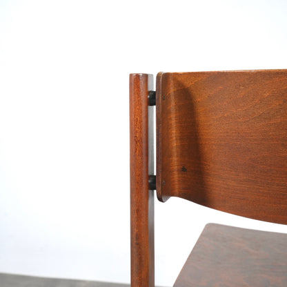 オランダヴィンテージ スタッキングチェア