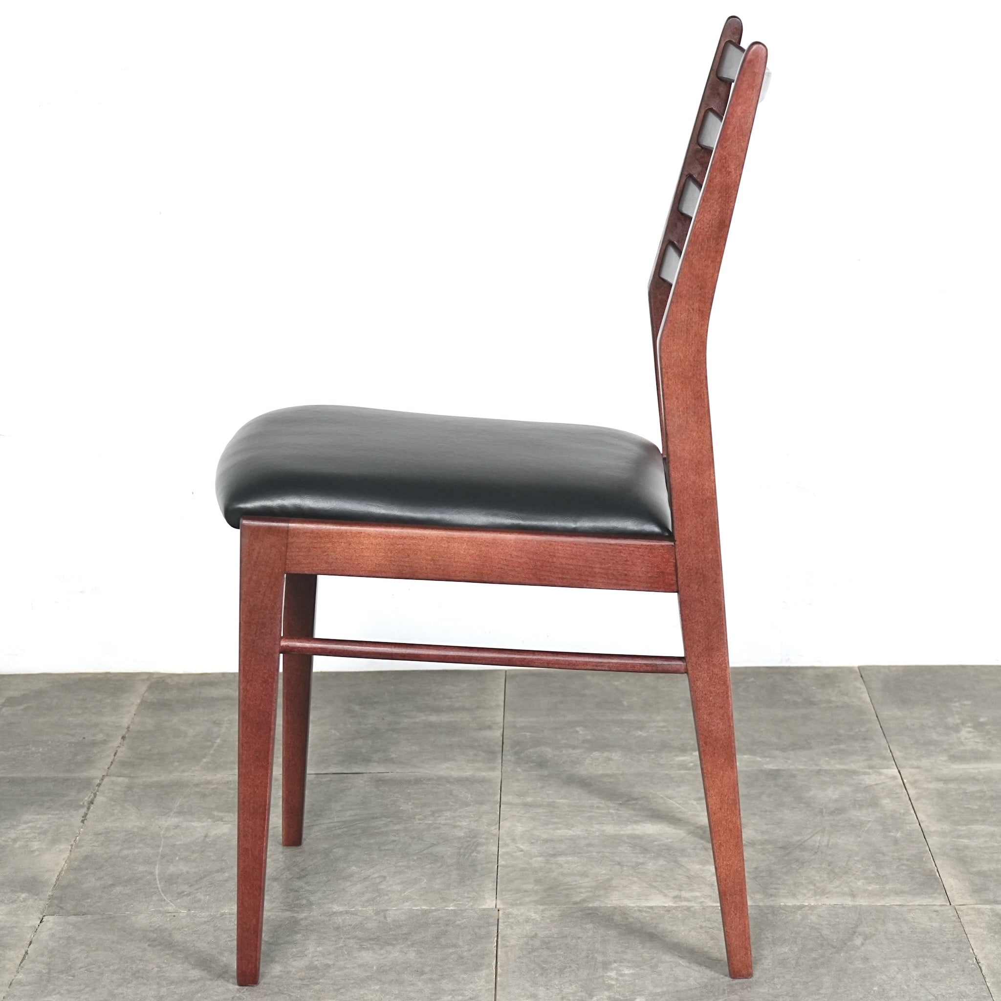 オランダヴィンテージ ダイニングチェア【張替済】 – TIME HYPE