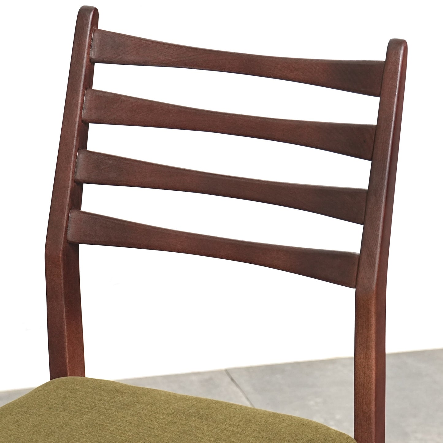 オランダヴィンテージ ダイニングチェア【張替済】