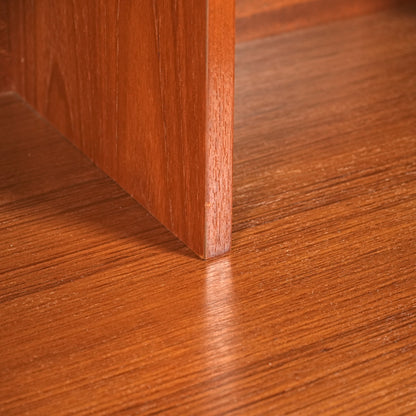【JS Sakol Furniture】ヴィンテージ キャビネット