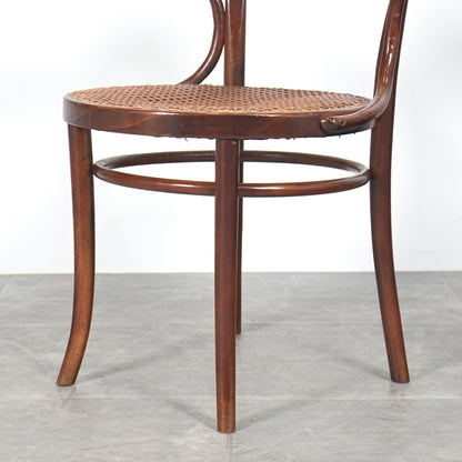 【THONET】ヴィンテージ ベントウッドチェア"No.233"