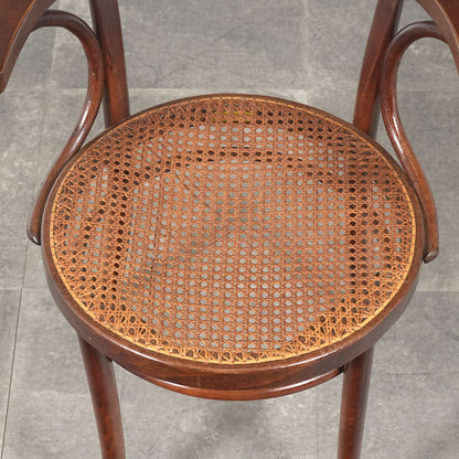 【THONET】ヴィンテージ ベントウッドチェア"No.233"