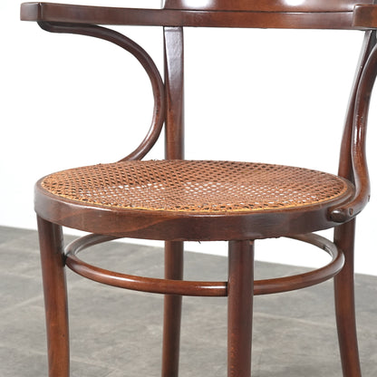 【THONET】ヴィンテージ ベントウッドチェア"No.233"