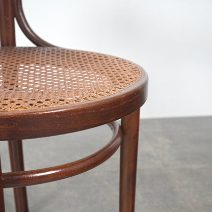 【THONET】ヴィンテージ ベントウッドチェア"No.233"