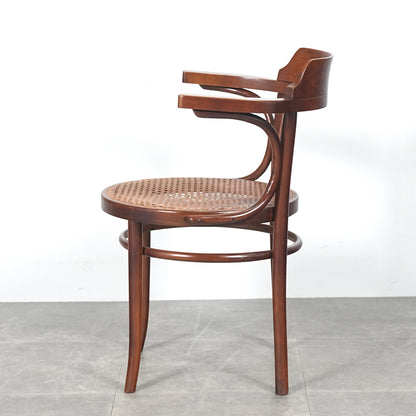 【THONET】ヴィンテージ ベントウッドチェア"No.233"