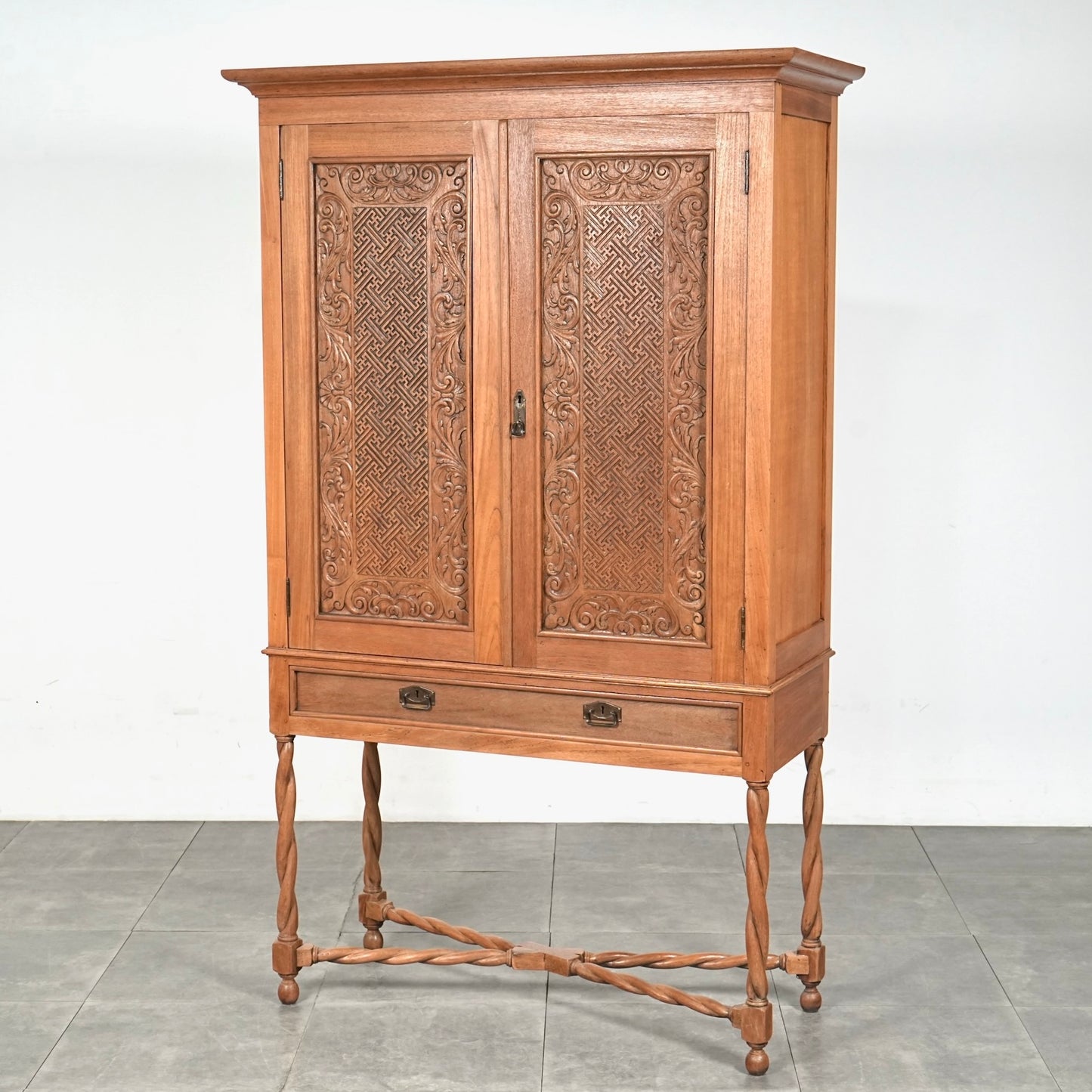 フレンチヴィンテージ キャビネット