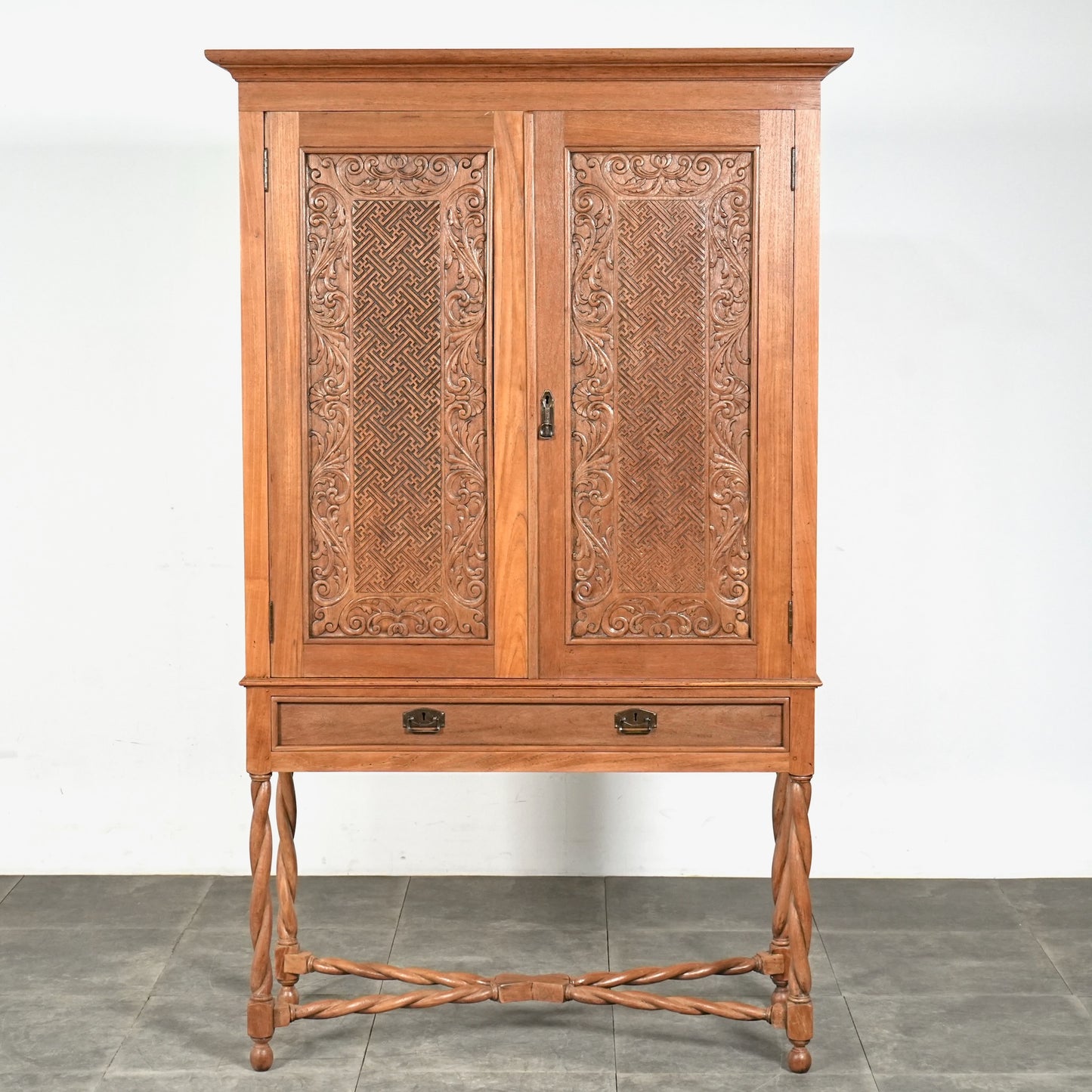 フレンチヴィンテージ キャビネット