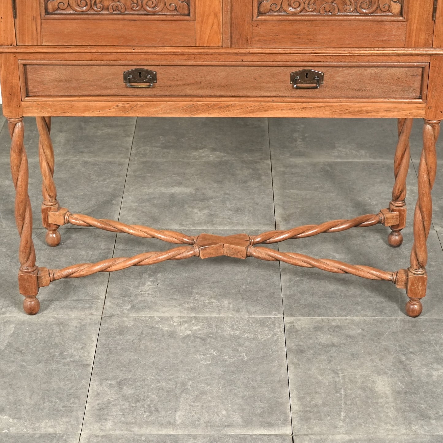 フレンチヴィンテージ キャビネット